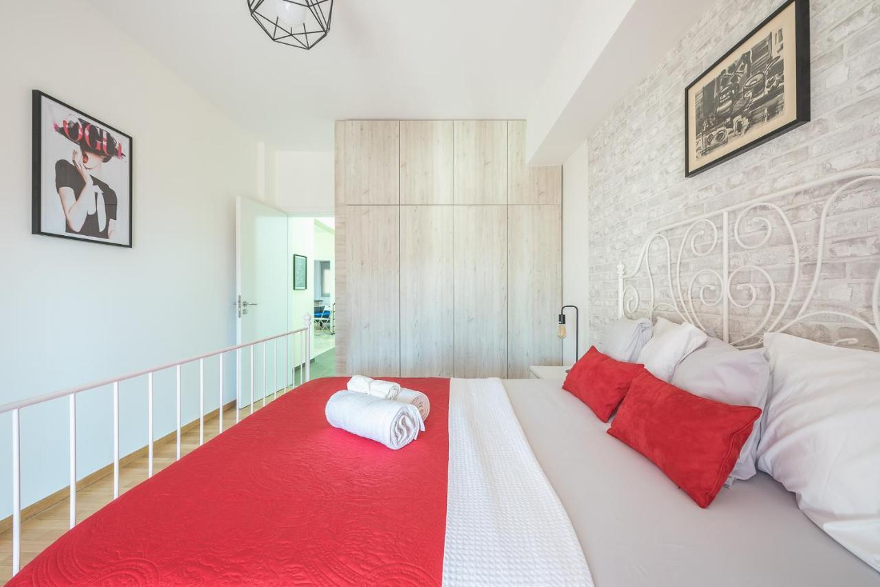Superb Acropolis View 3Bd Apt In Historical Center 아테네 외부 사진